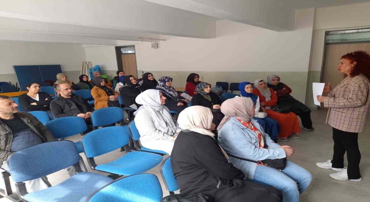 Maarif Modeli Ebeveyn Okuluna yoğun ilgi