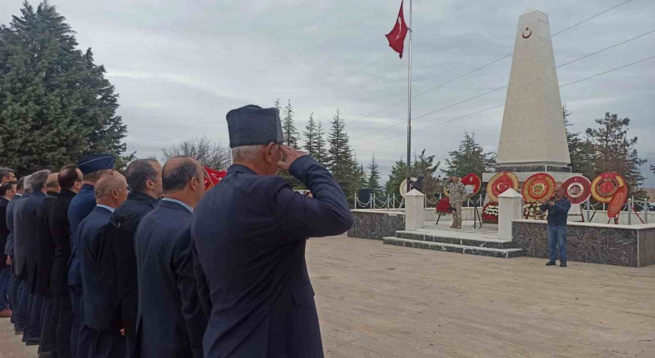 Malatyada 18 Mart Şehitleri Anma Günü ve Çanakkale Zaferinin 110. yıl dönümü törenle kutlandı