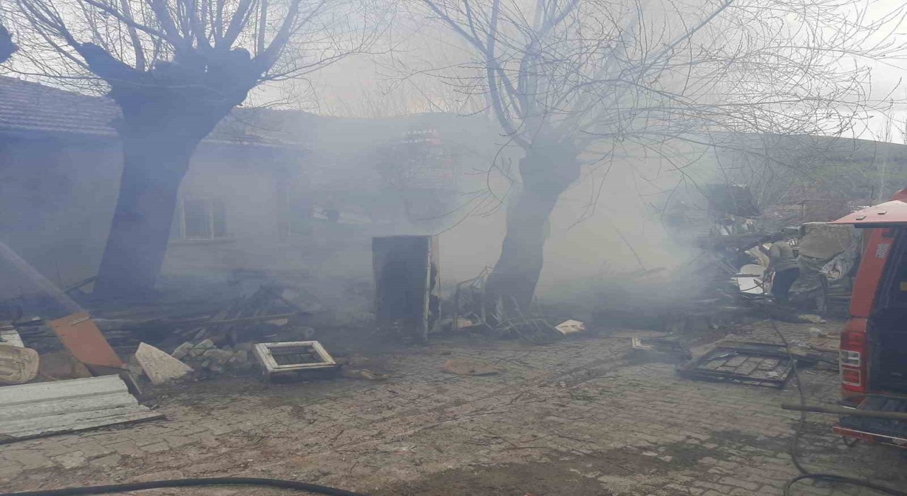 Malatyada bahçe yangını