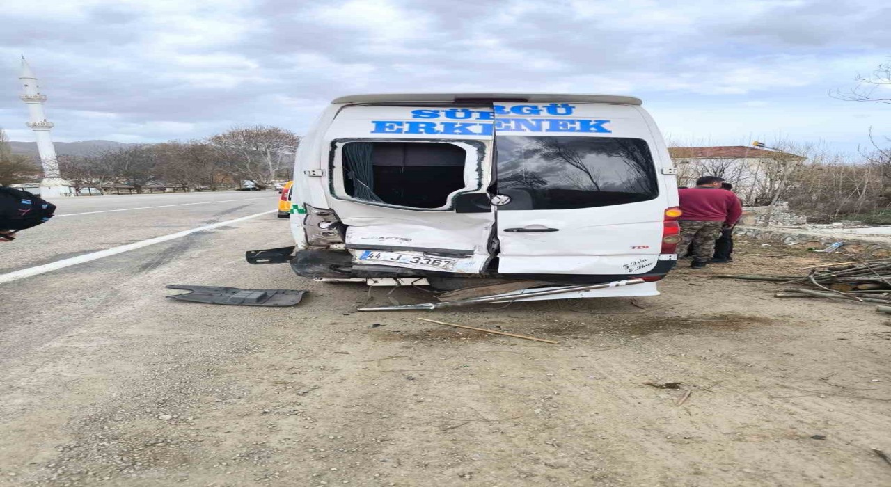 Malatyada trafik kazası: 3 yaralı