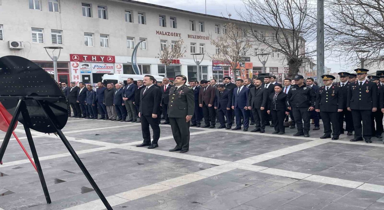 Malazgirtte 18 Mart Şehitleri Anma Günü ve Çanakkale Zaferinin Yıldönümü