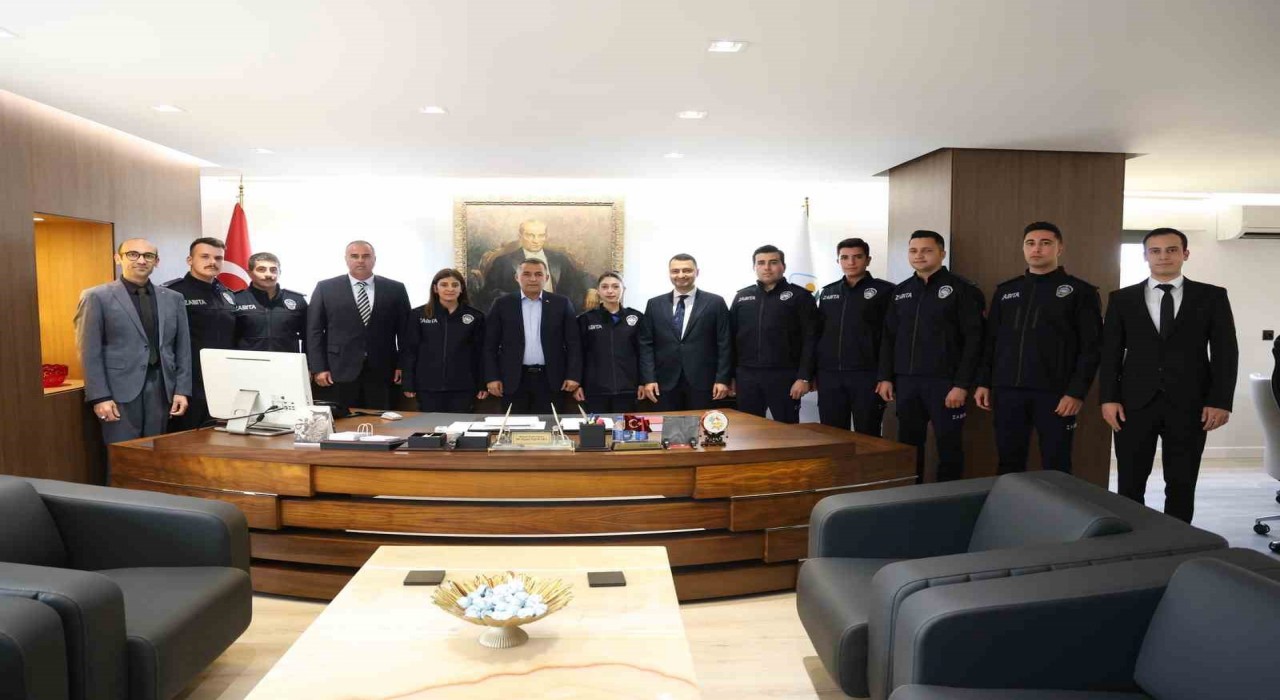 Manavgat Belediyesinde 10 yeni memur görevine başladı