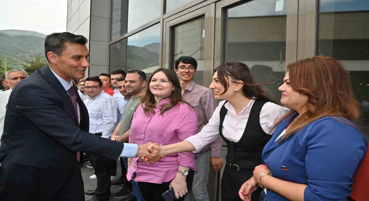 Manisa Büyükşehir Belediyesinde kadın istihdamında artış