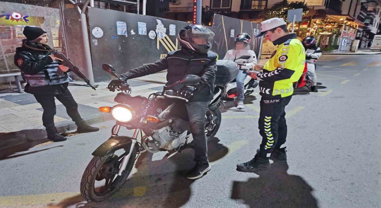 Manisada 59 motosiklet trafikten men edildi