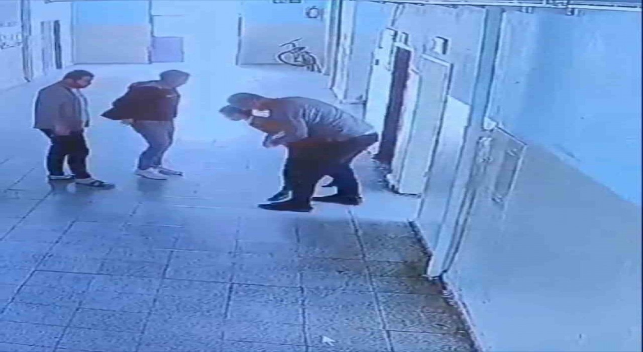 Mardinde boğazına cisim kaçan öğrenciyi müdür yardımcısı kurtardı