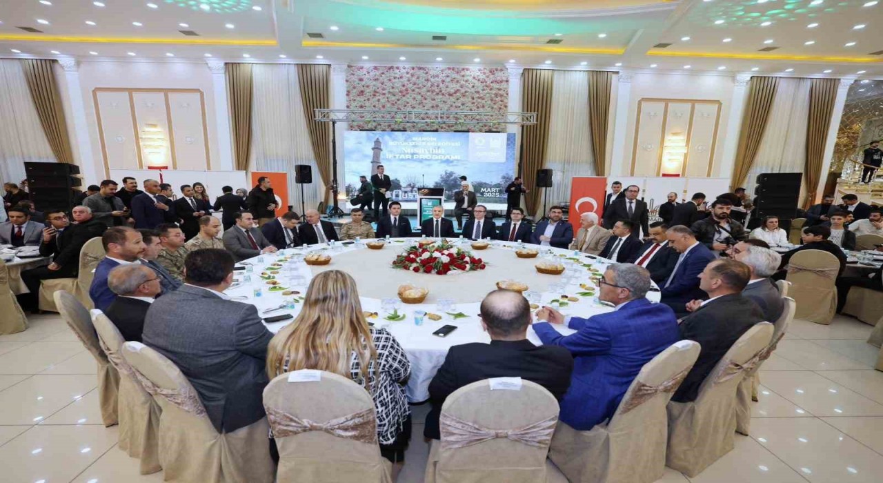 Mardinliler ‘kardeşlik sofrasında buluştu