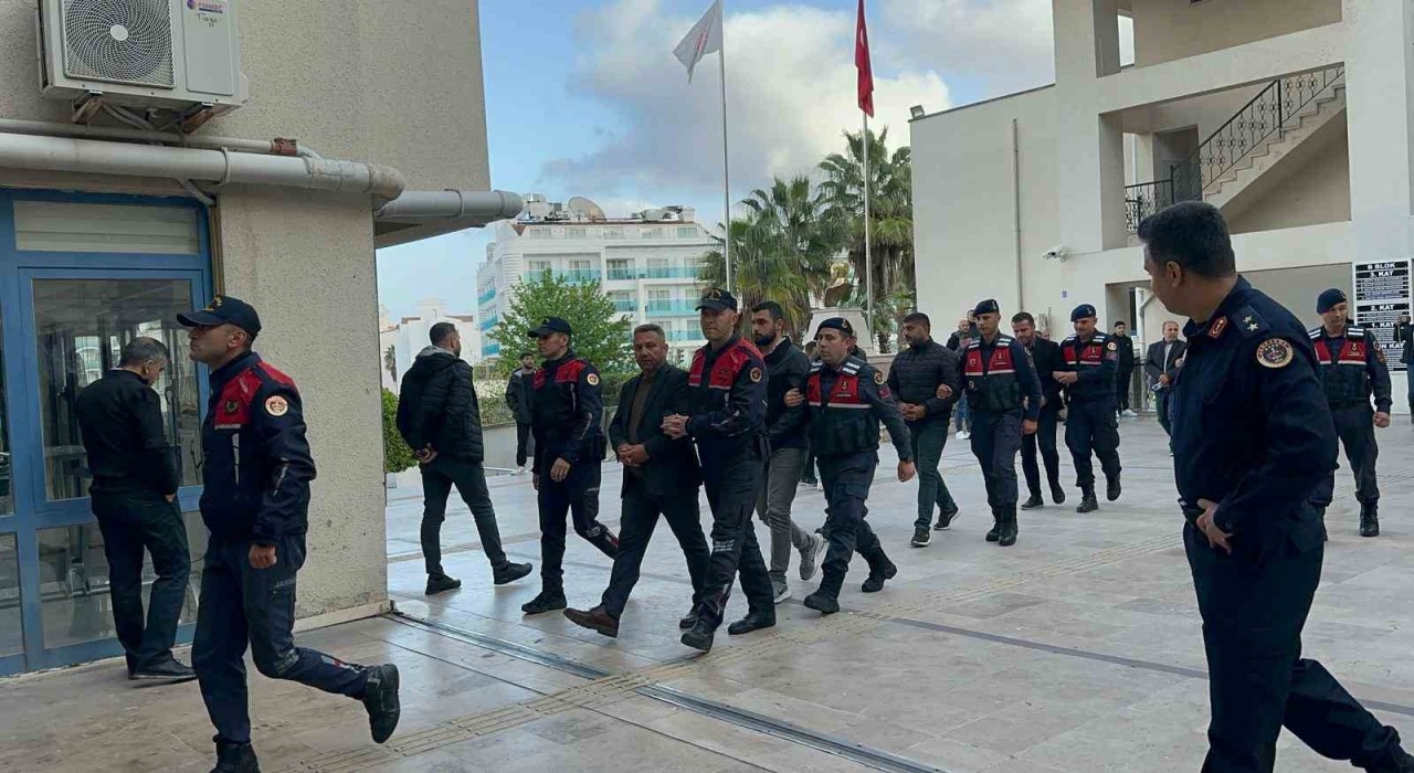 Marmariste suç örgütü operasyonu: 8 tutuklama