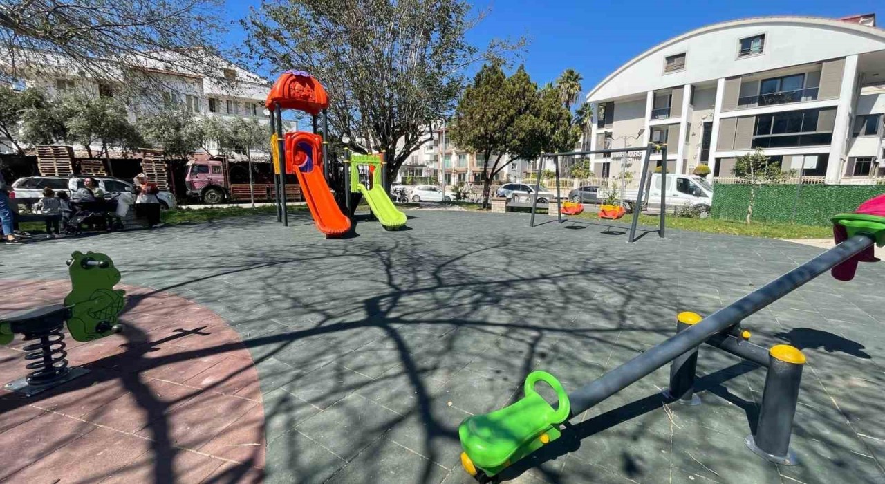 Marmaristeki parklar yenileniyor