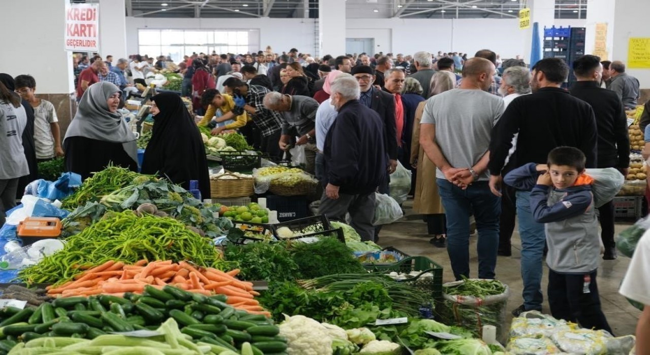 Martta ekonomik güven endeksi 100,8 oldu