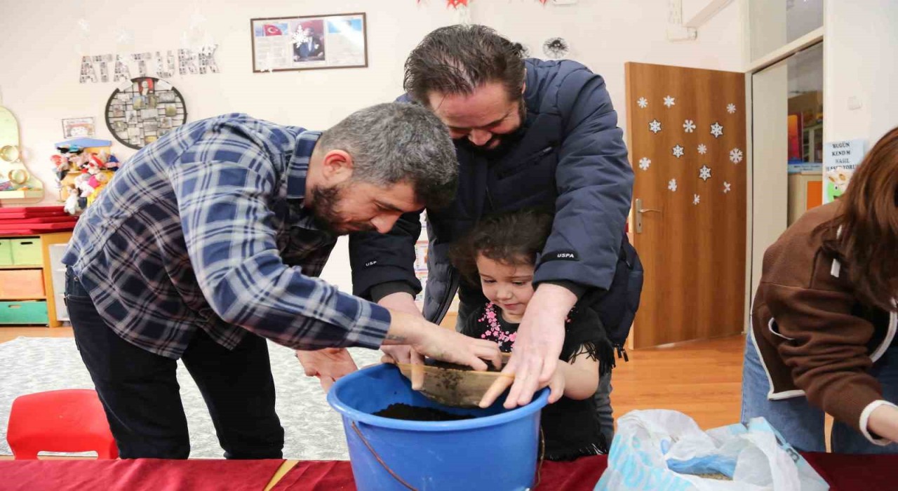 Meram Belediyesinde çocuklara sıfır atık ve çevre farkındalığı anlatıldı