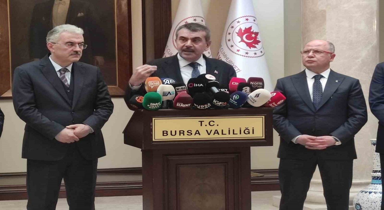 Milli Eğitim Bakanı Tekin: Eyleme katılan arkadaşlarımıza gerekli adli ve idari işlemleri başlatacağız