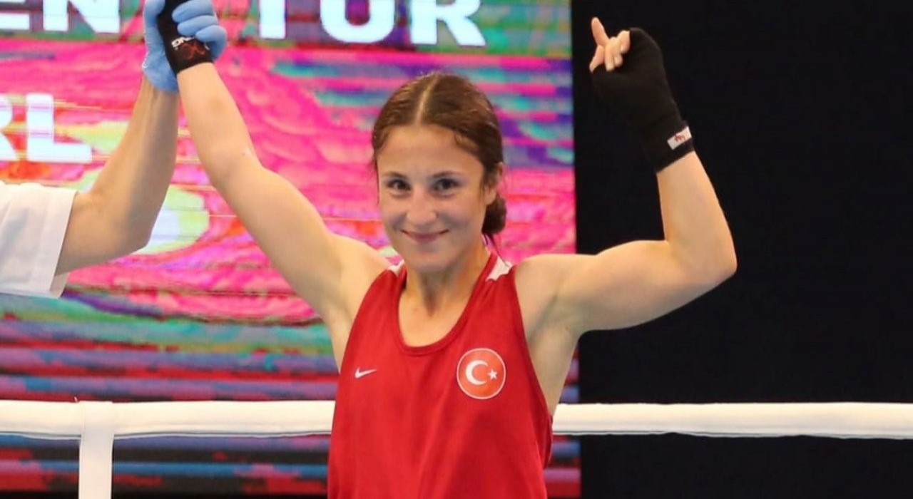 Milli sporcu Nurselen Yalgettekin, Dünya Boks Şampiyonasında tur atladı