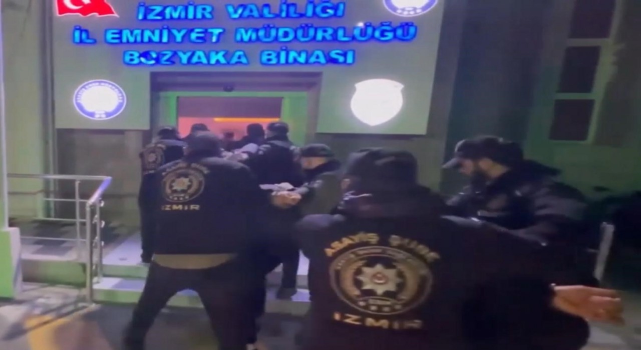 Motosikletli saldırgan 2 kişiye kurşun yağdırdı: 9 tutuklama