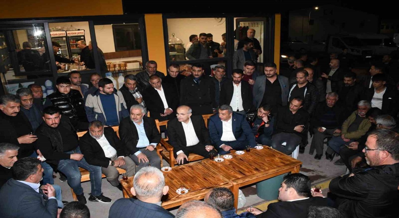 MTBnin geleneksel iftar programa yoğun katılım