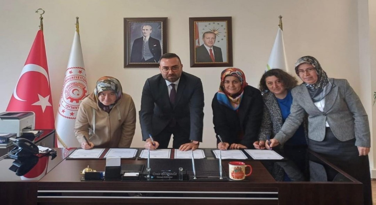 Muğla Kavaklıderede kadınların gücüyle yerel üretim canlanıyor