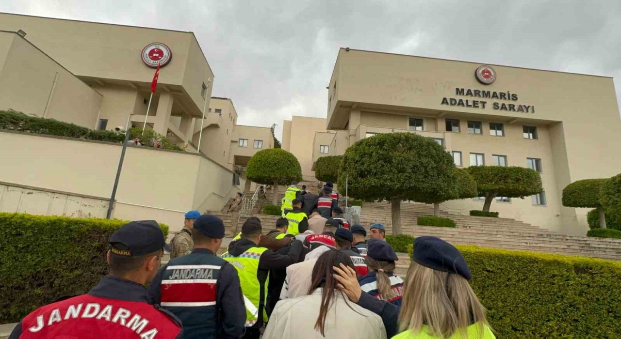 Muğla merkezli iki ilde tefecilik operasyonu: 9 gözaltı
