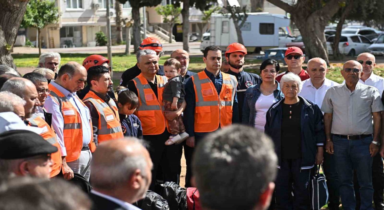 Muratpaşada afet tahliye tatbikatı başarıyla gerçekleştirildi