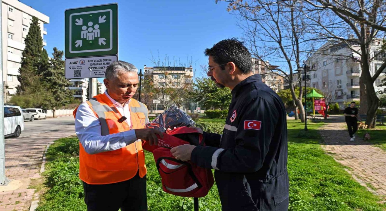 Muratpaşada kapsamlı afet tatbikatı