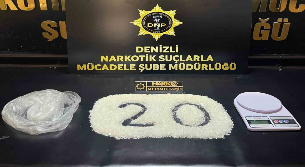 Narkotik operasyonunda gözaltına alınan 53 torbacıdan 23ü tutuklandı
