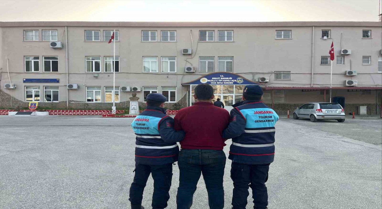 Nazillide 25 bin TL değerinde internet kablosunu çaldılar