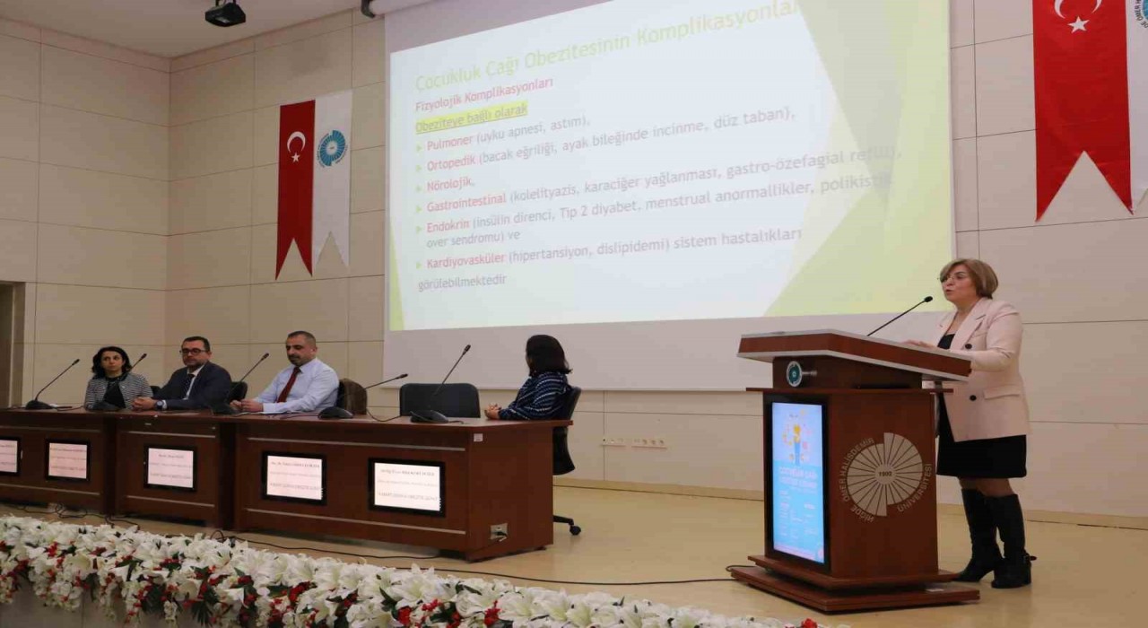 Niğdede Dünya Obezite Günü Paneli düzenlendi