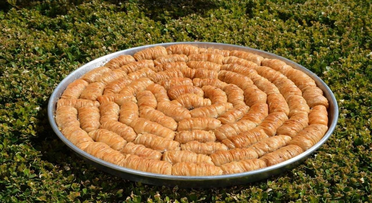 Niğdenin Geleneksel Lezzeti Sarım Burma Tatlısı Coğrafi İşaretle Tescillendi