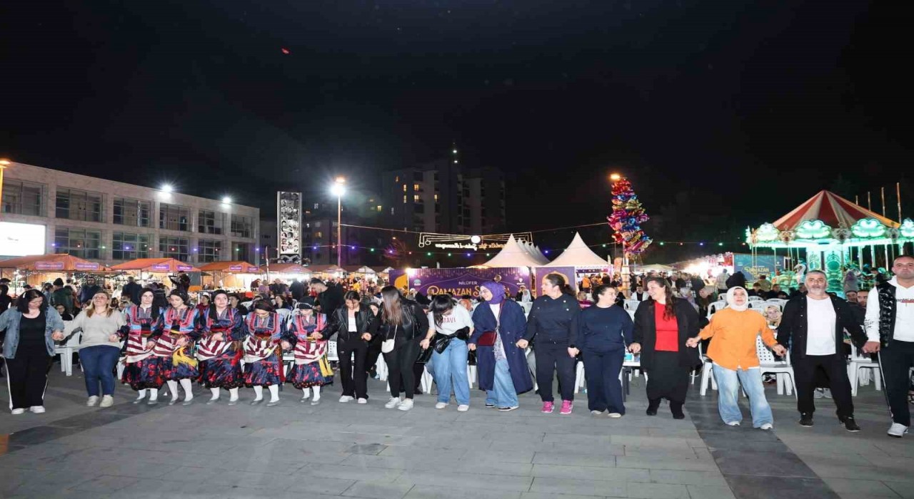 Nilüfer Ramazan Sokağında Trabzon rüzgarı esti