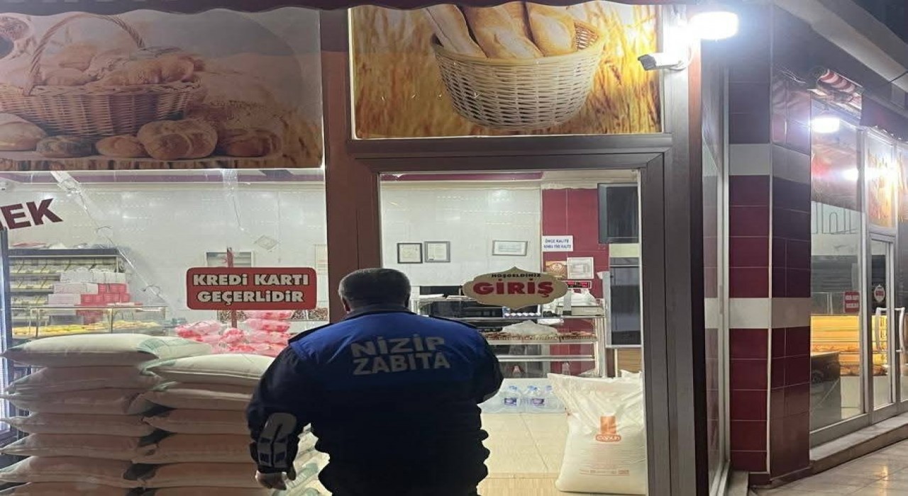 Nizipte zabıta ekiplerinden iftar ve sahur öncesi fırın denetimi
