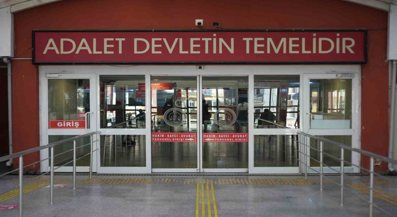 Oğlu tarafından bıçaklanan anne: Allah herkese böyle evlat nasip etsin