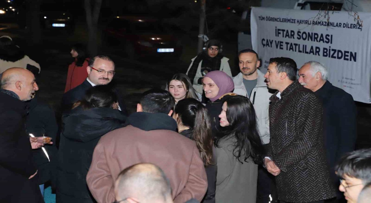 Öğrencilerin yeni uğrak noktası kandilli yol