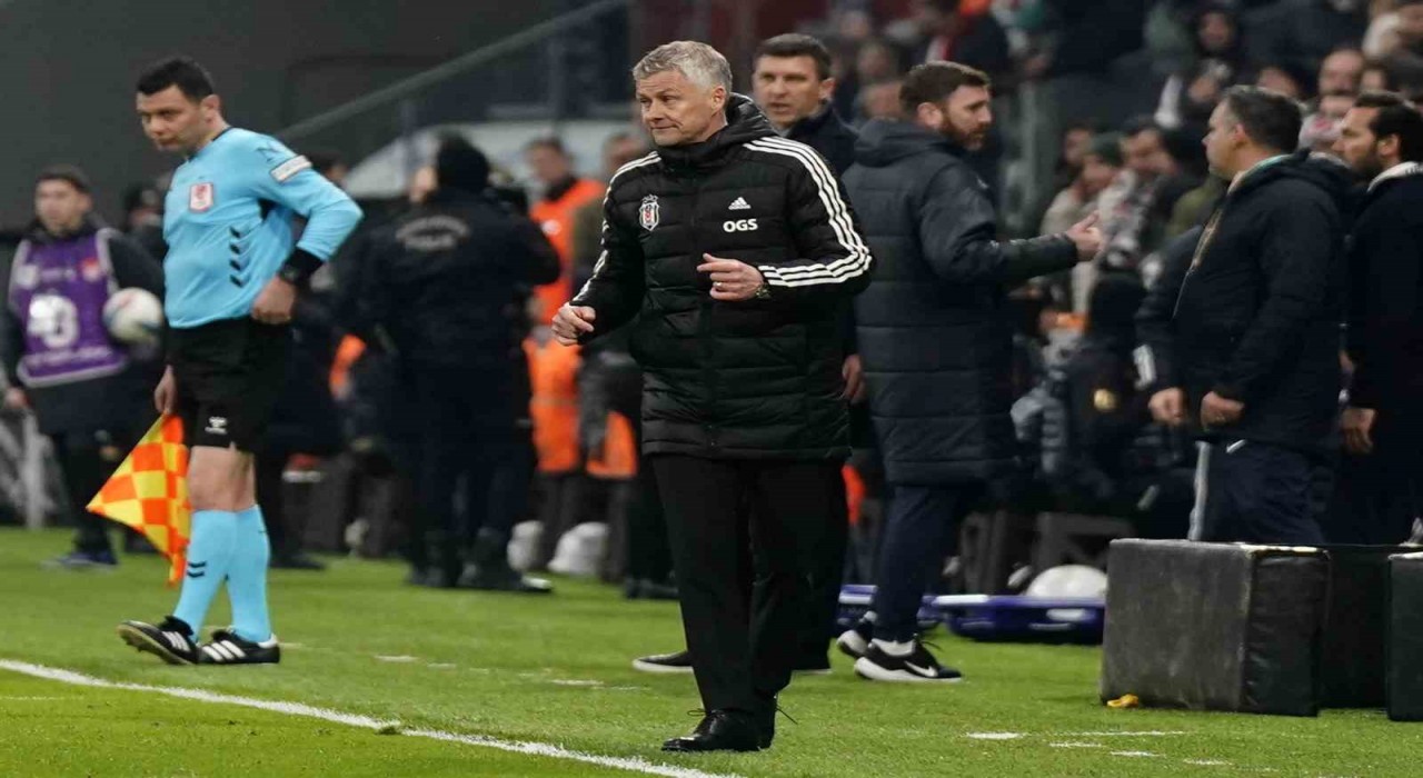 Ole Gunnar Solskjaerden, Slaven Bilicten sonra bir ilk!