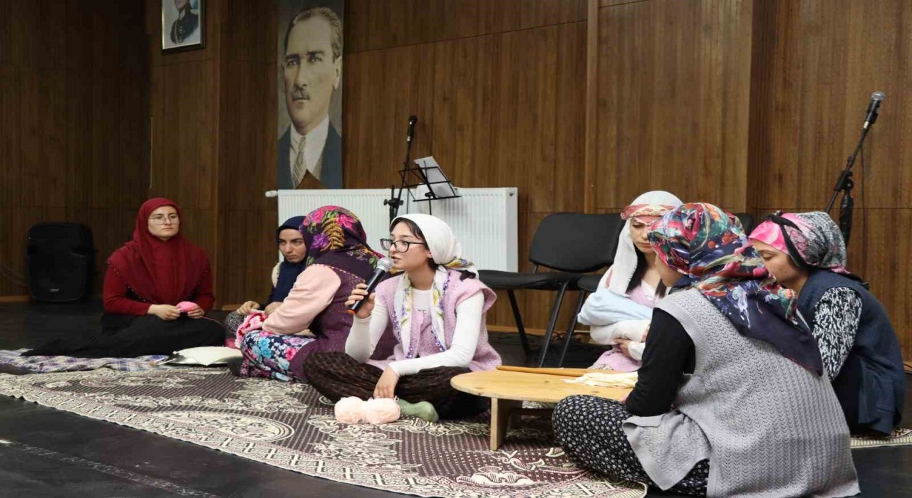 Olur ilçesinde kurtuluş coşkusu