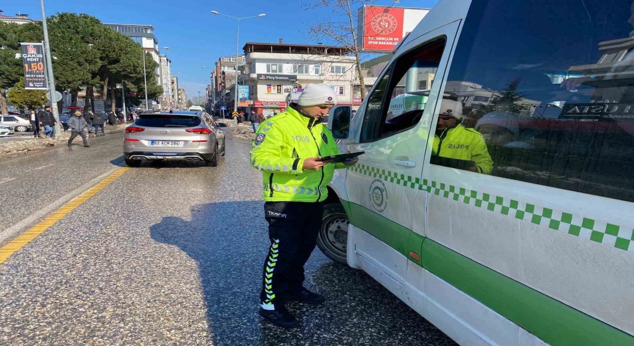 Orduda bir haftada yaklaşık 22 bin araç ve sürücü denetlendi