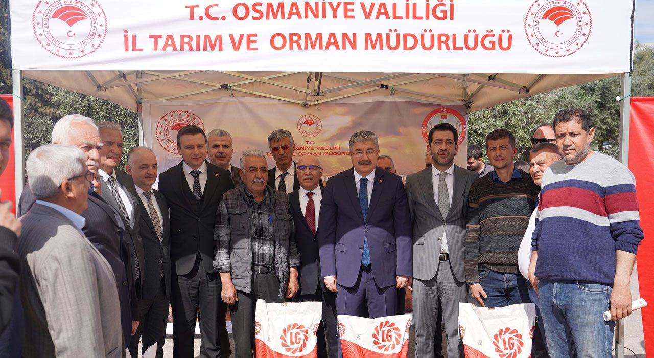Osmaniye’de 1000 Çiftçiye Ayçiçeği Tohumu Desteği