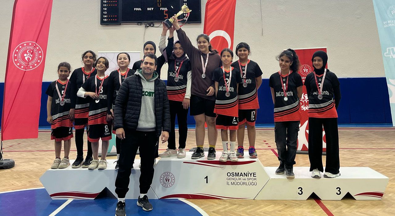 Osmaniye’de Küçükler Hentbol Müsabakaları Sona Erdi