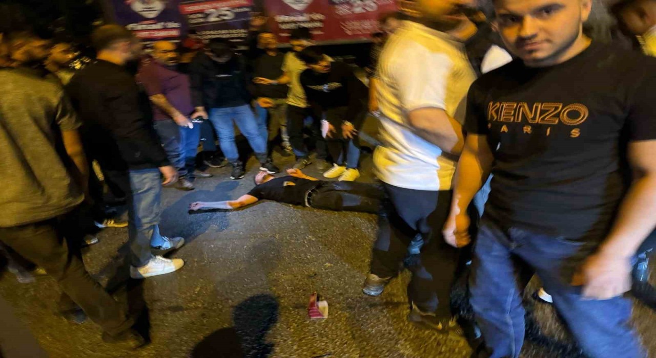 Otomobil ile çarpışan motosikletli ağır yaralandı