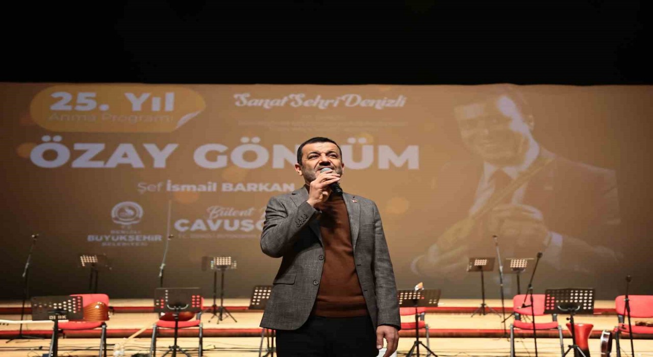 Özay Gönlüm, vefatının 25. yılında Denizlide anıldı