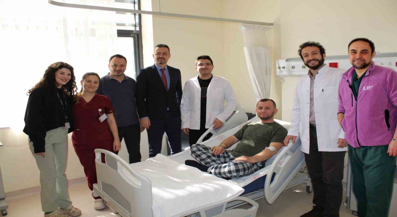 Pamukova İlçe Devlet Hastanesinde ilk ameliyat