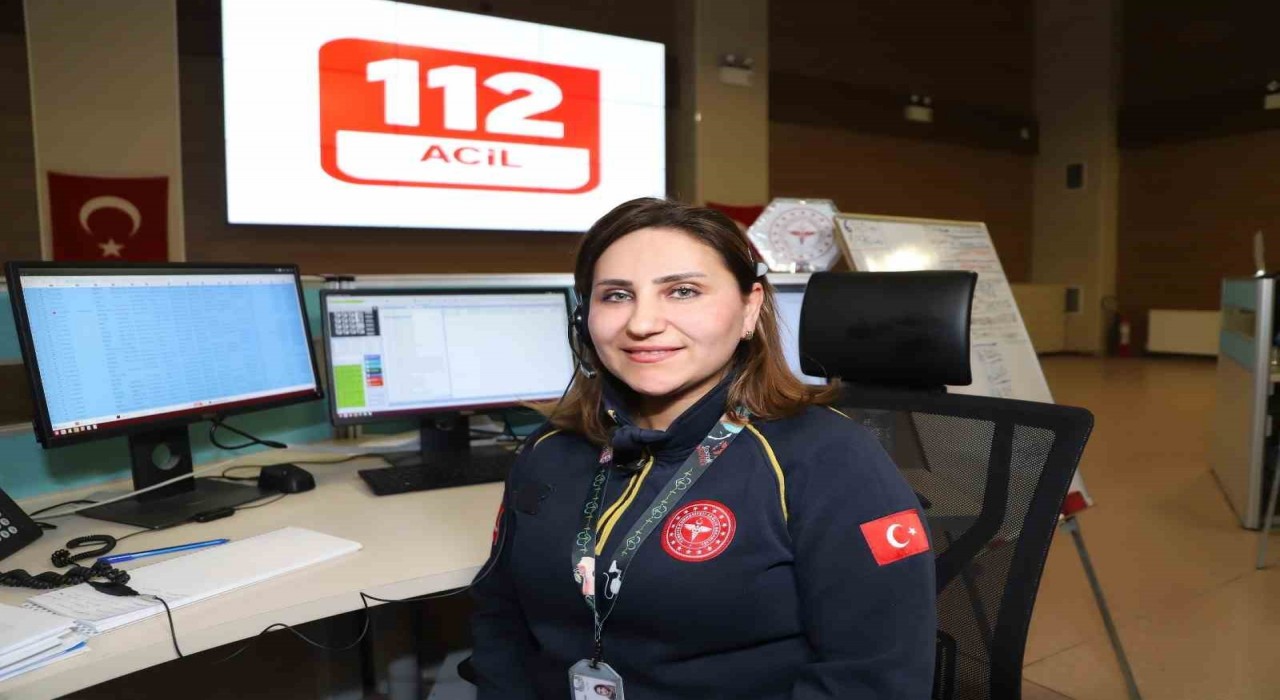 Paramediğin telefonla verdiği acil müdahale talimatı bebeğin hayatını kurtardı