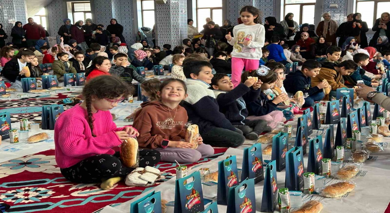 Pendikte Ramazan ayı dolu dolu geçti