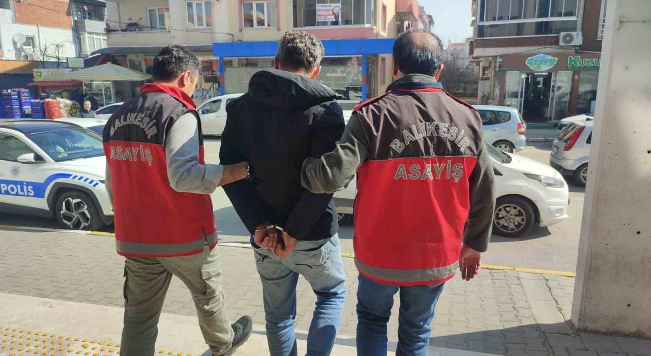 Polis adeta iğne ile kuyu kazarak katil zanlısını İstanbulda yakaladı