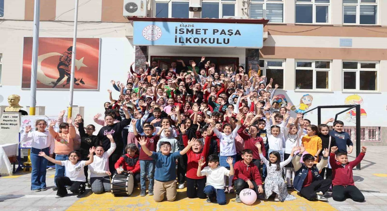 Ramazan Bayramını coşkuyla kutlayan en renkli okul