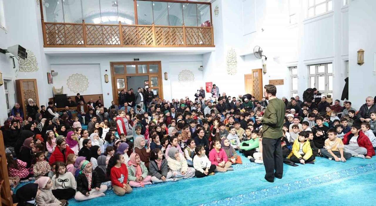 Ramazan boyunca Sultangazide çocuklar için her akşam şenlik var