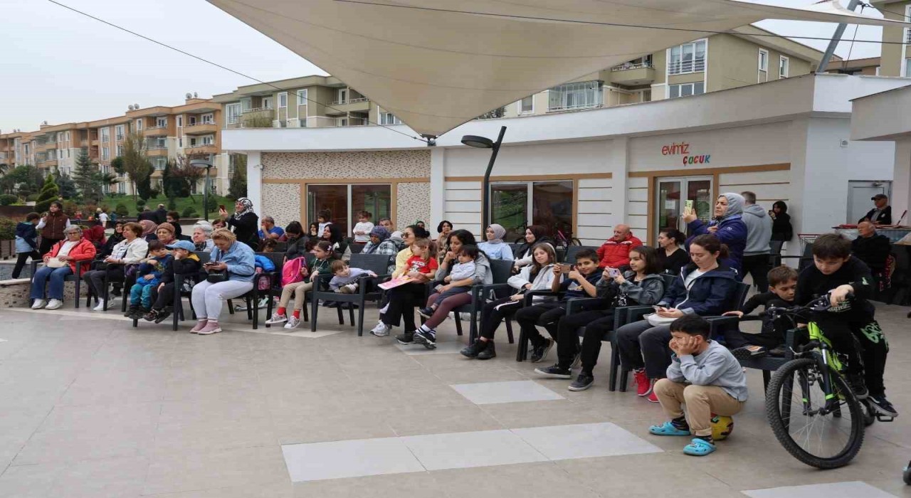 Ramazanın son günlerinde vatandaşlara ilahi ziyafeti