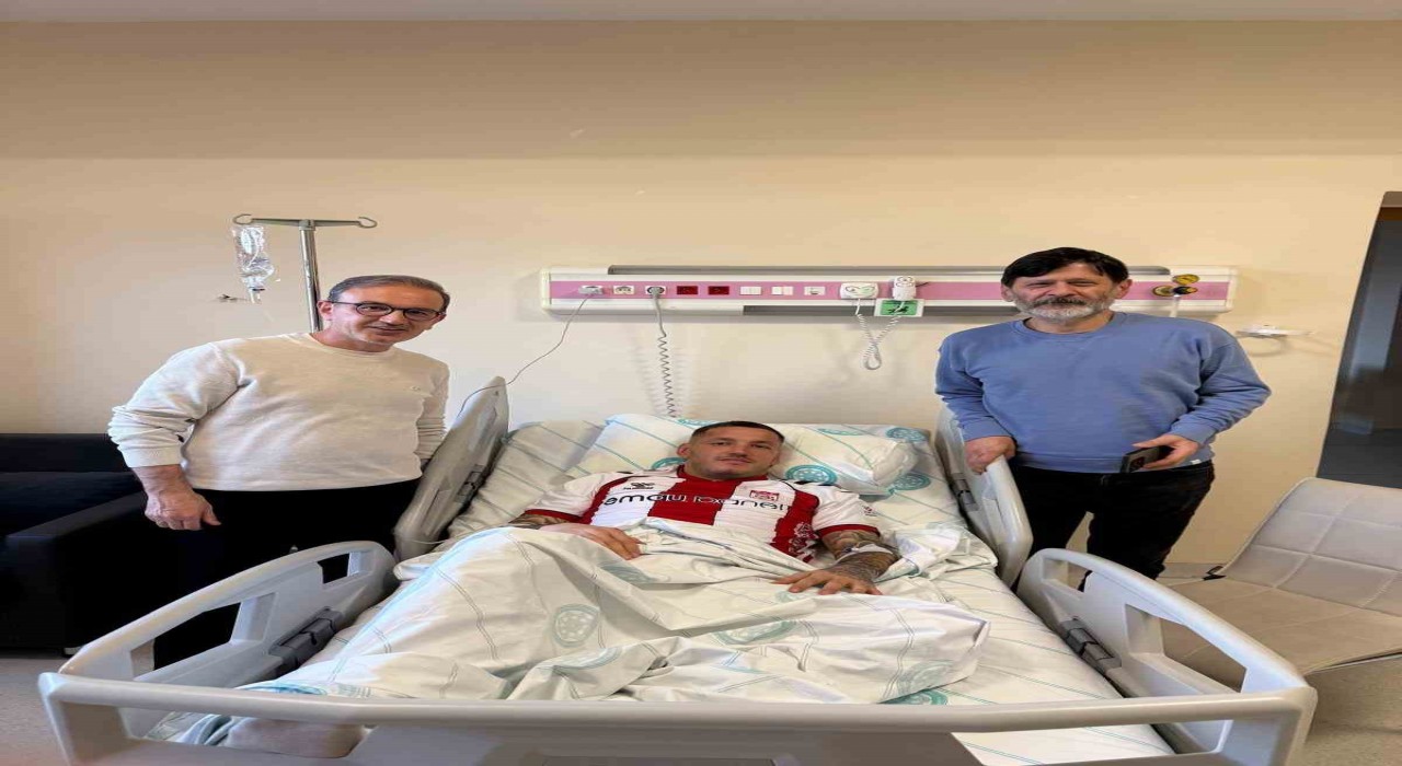 Rey Manaj gözünü açtı: Haftaya oynayabilecek miyim? dedi