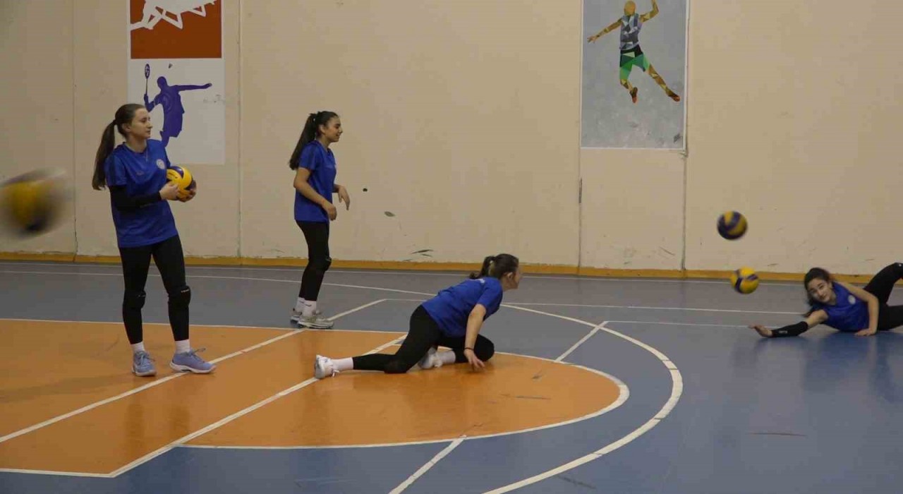 Rizenin Yıldız Kızları, Türkiye Kupası yolunda