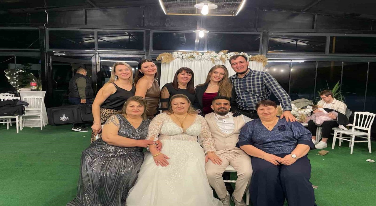 Rus gelin Türk usulü düğünle dünya evine girdi