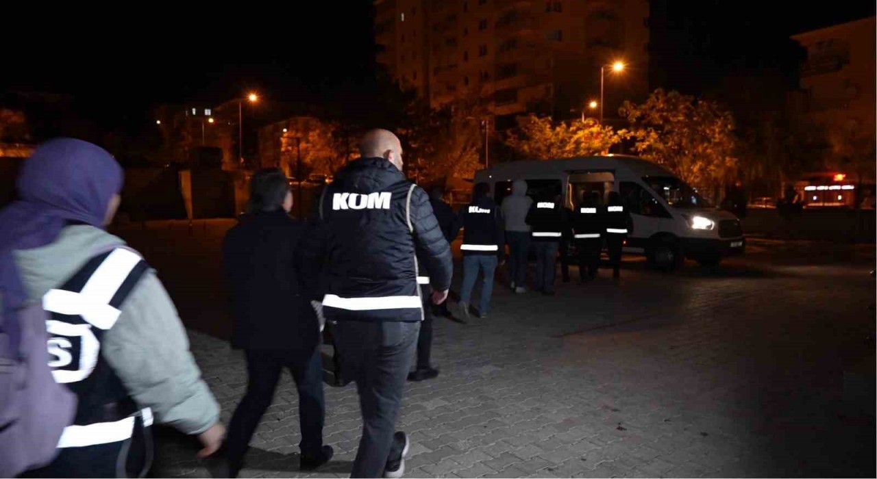 Sahte rapor operasyonunda 4 ay tutuklu kalan 2i doktor 8 kişi adli kontrolle serbest bırakıldı