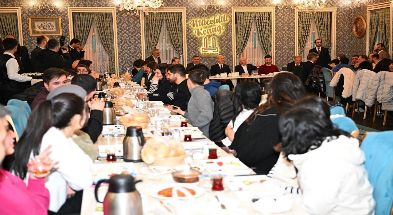 Sahur programında biraraya geldiler