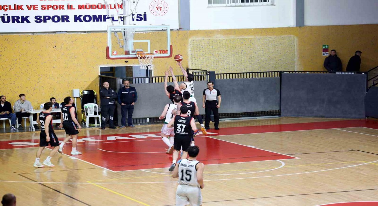 Sakarya Büyükşehir Basket sezona Play-Offta veda etti